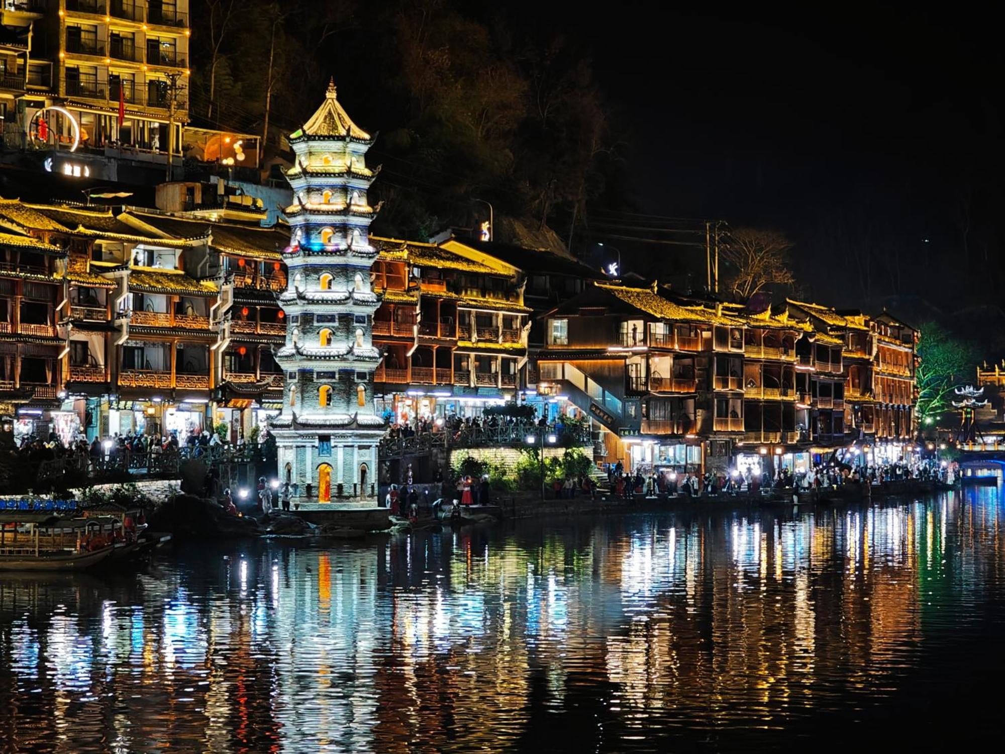 Fenghuang Memory Linjiang Inn Kültér fotó